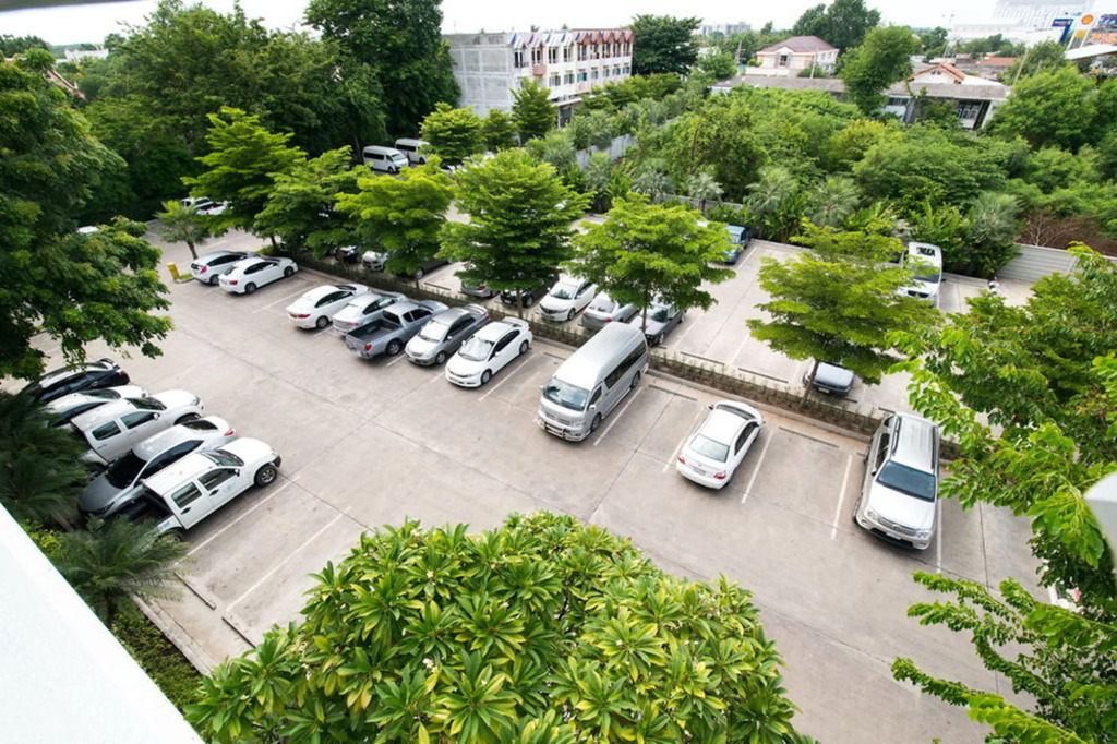 Sima Thani Hotel