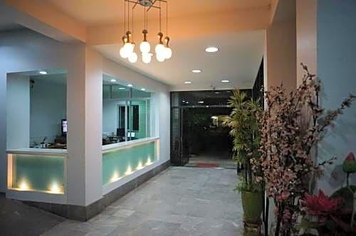 Baan Keaw Mansion