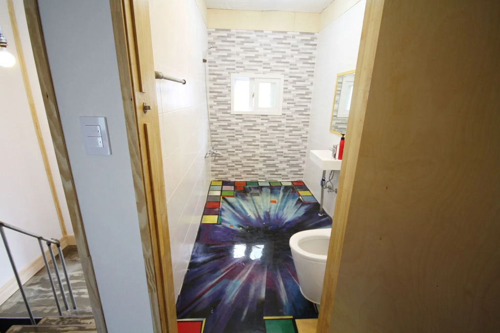 Time Travelers Party Hostel In Hongdae