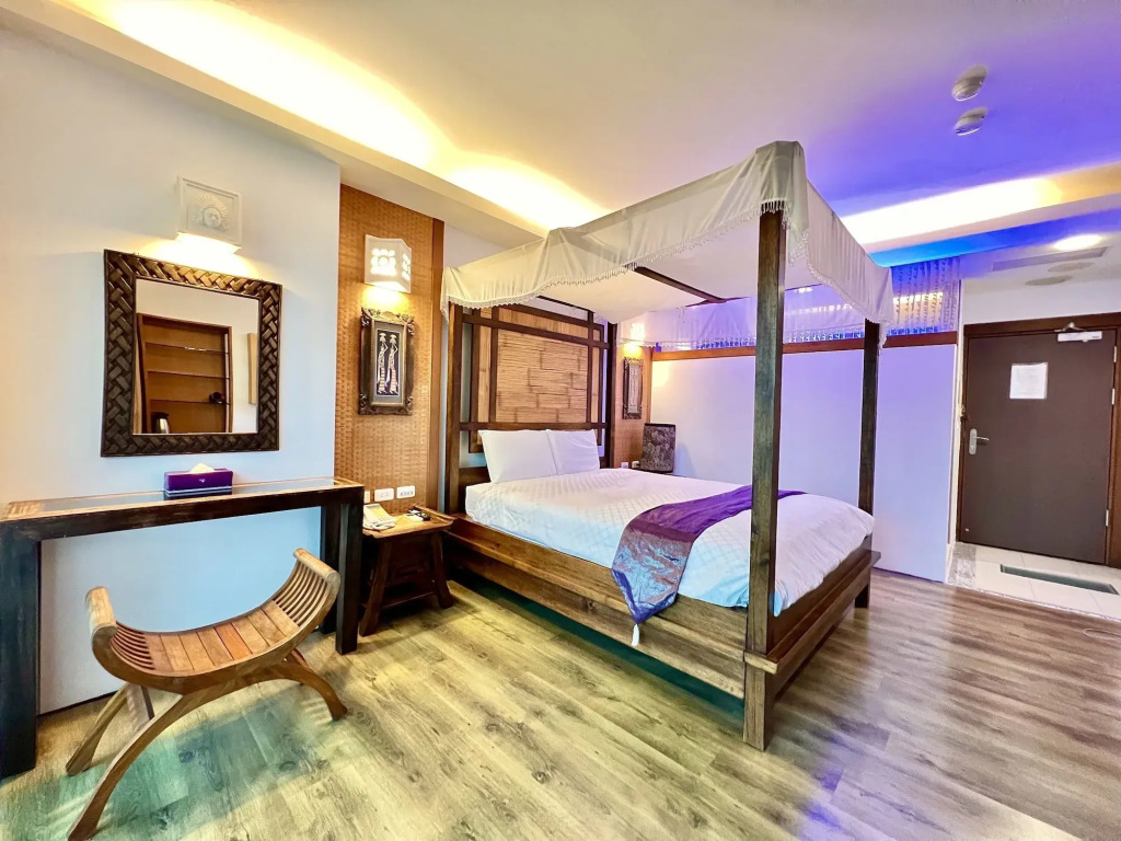 Seasons Bali Fashion Inn