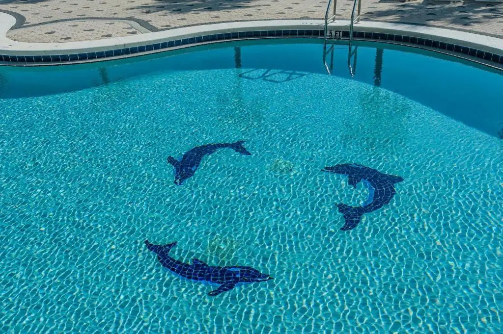 Emerald Dolphin unit 650