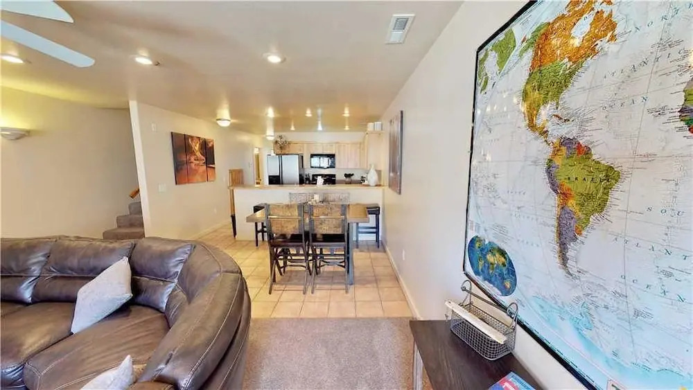 Canyon Cove Condo ~ 4A7 3 Bedrooms 2.5 Bathrooms Condo