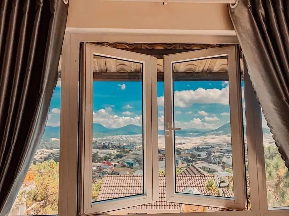 Dallas Hotel Dalat