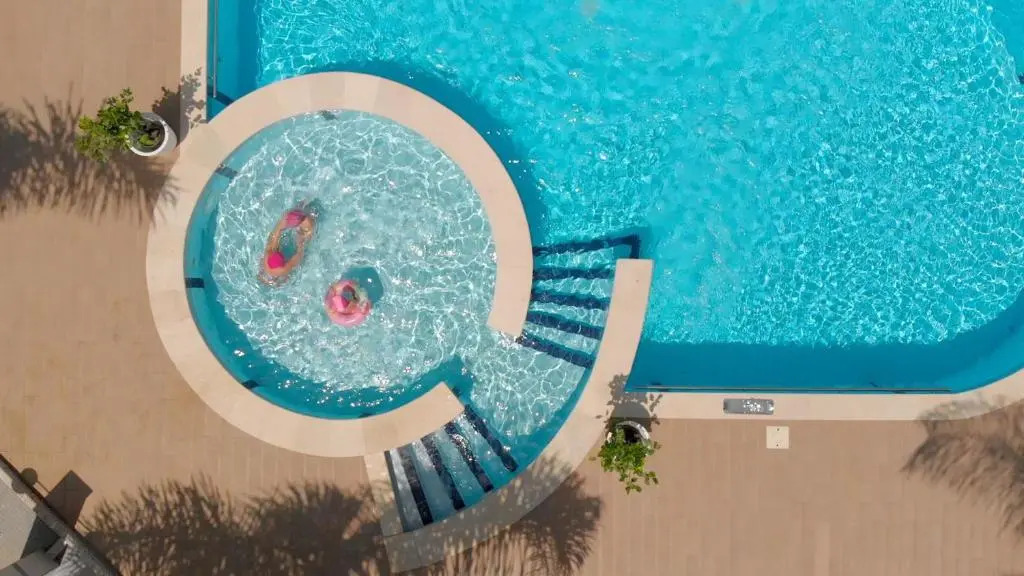 Attico Vista Mare e Piscina