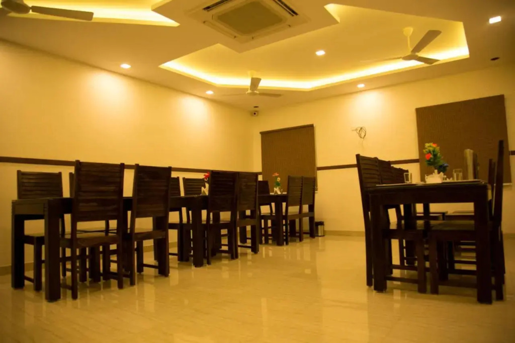 Hotel Grand Tree