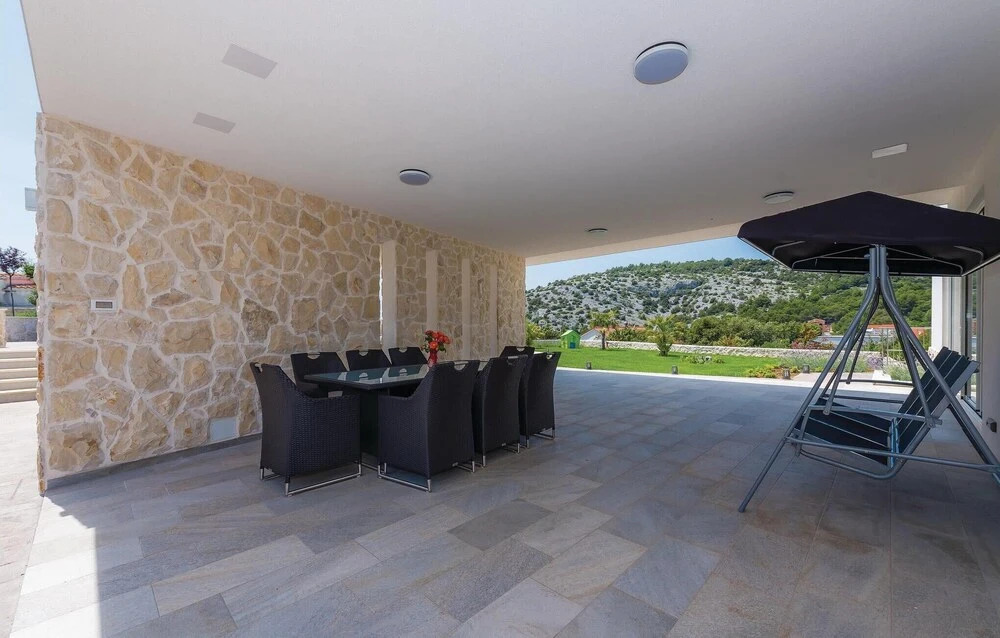 Amazing Home in Rogoznica with Hot Tub, Sauna & 3 Bedrooms