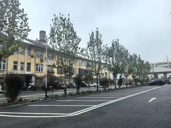 Homeinn Plus Hotel (Beijing Guozhan Zuojiazhuang Subway Station)