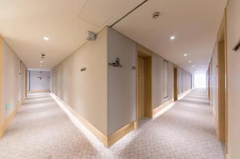 JI Hotel Shanghai Hongqiao Shuicheng Road
