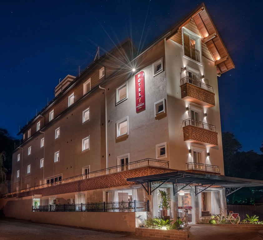 Hotel Fioreze Primo - 800m da Rua Coberta