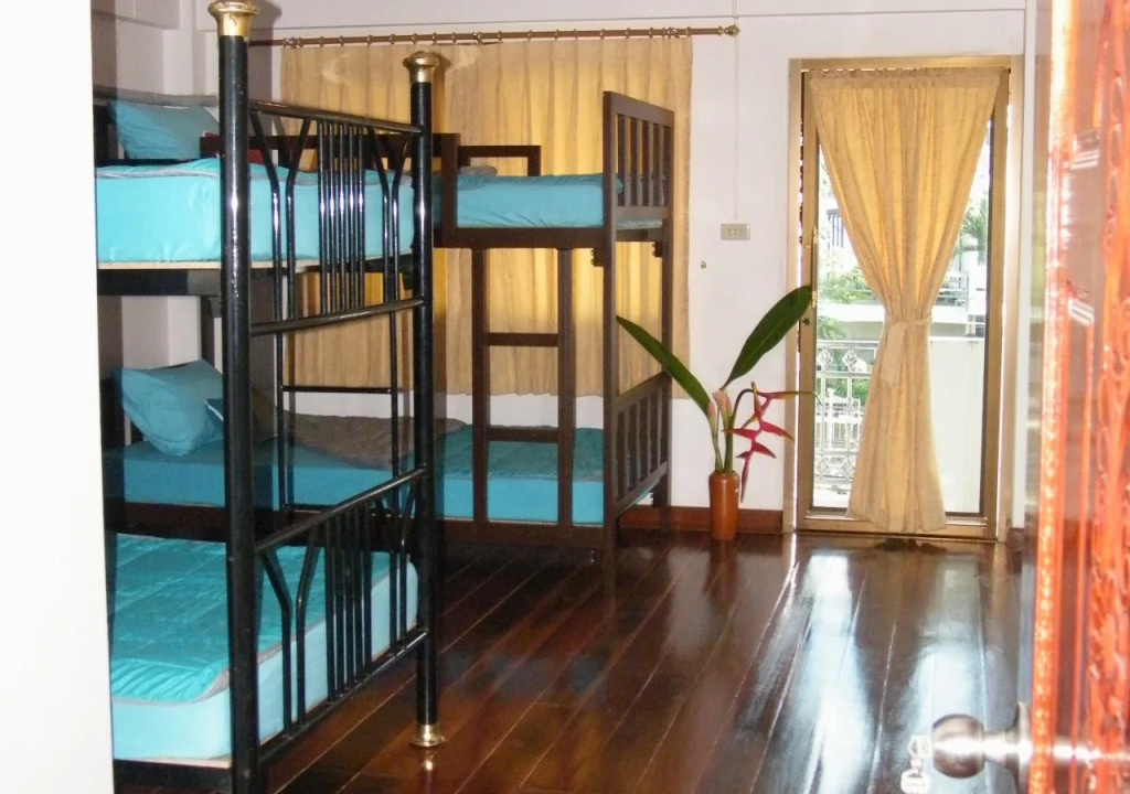 Safehouse Hostel