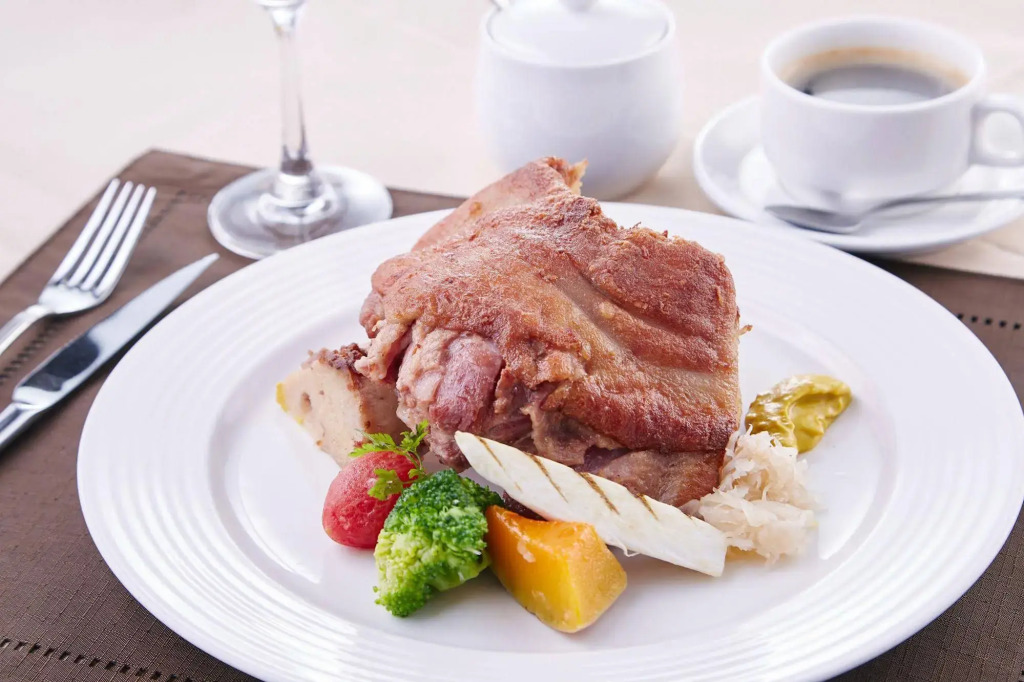天下南隅 Provintia Hotel