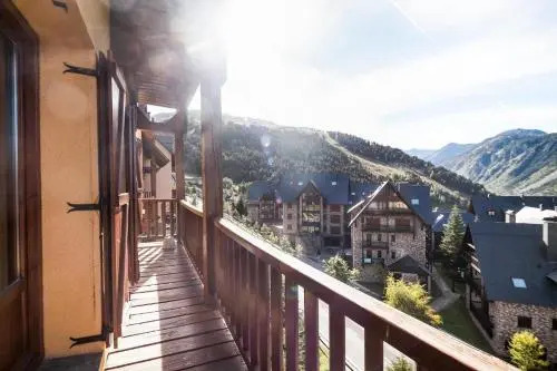 Apartamentos Tanau
