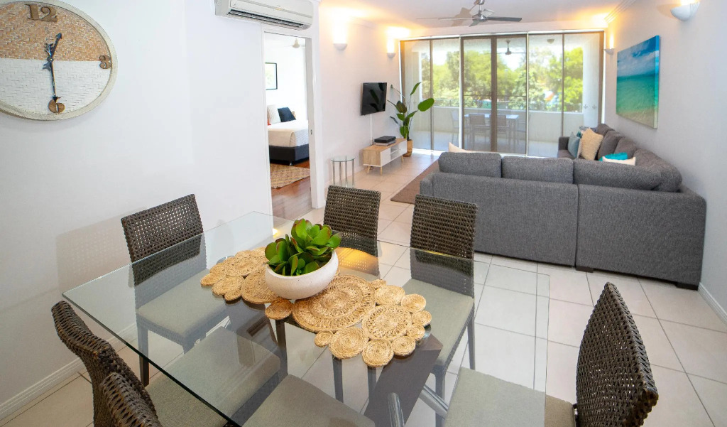 Waters Edge Apartment Cairns
