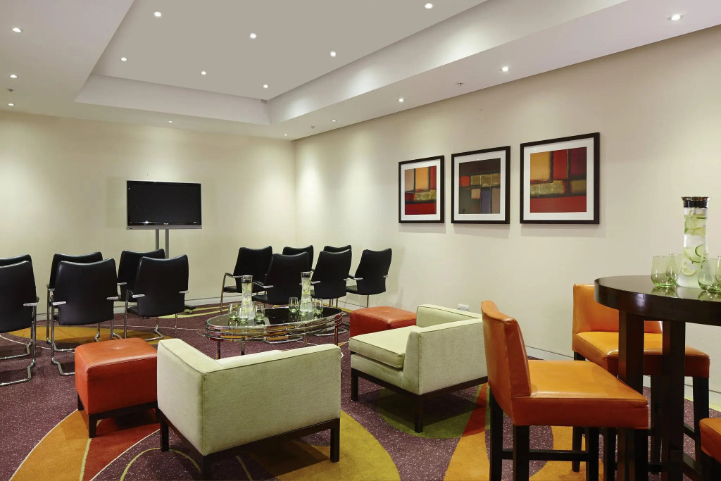 Radisson RED London Twickenham