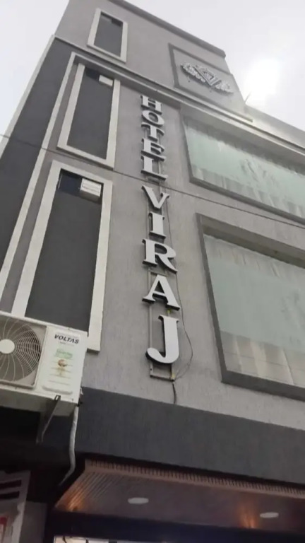 Hotel Viraj