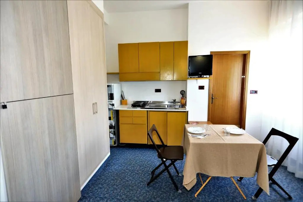 Residence & Suites