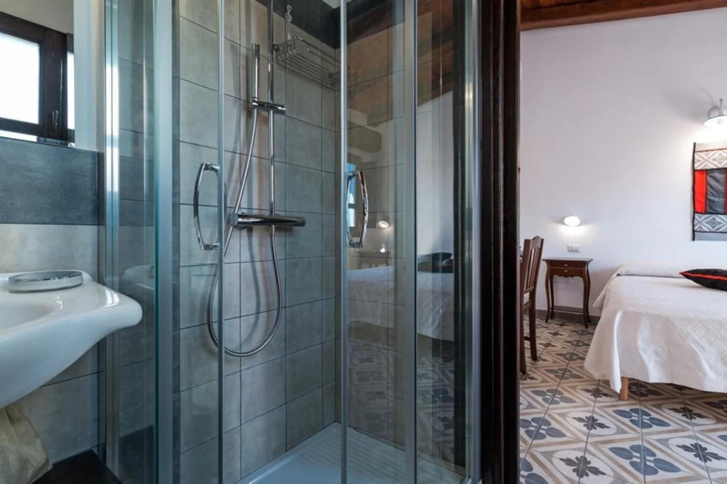Ghivine Albergo Diffuso