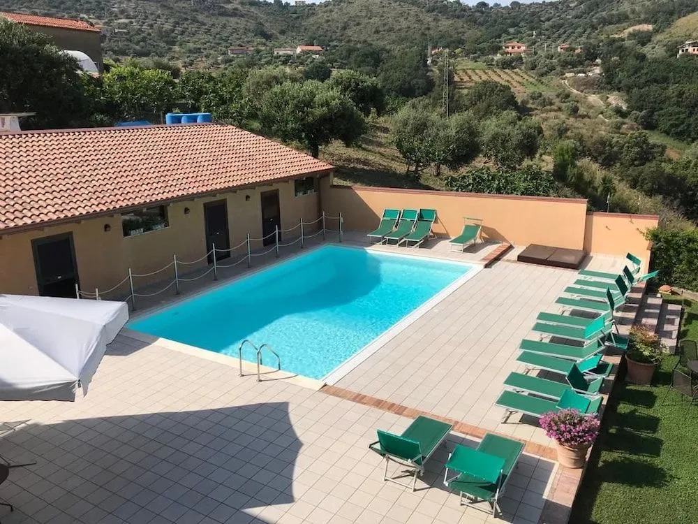 Villa Sansivieri