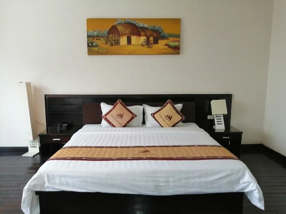 White Palace Thai Binh Hotel