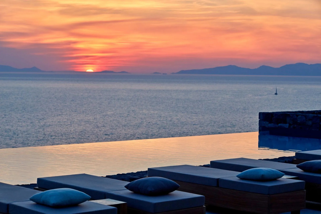 Canaves Epitome - Small Luxury Hotels of the World