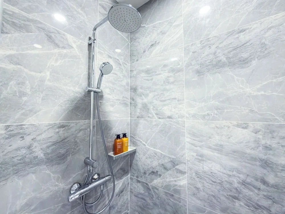 New Residence in Central Bangkok Siam Paragon · Central World