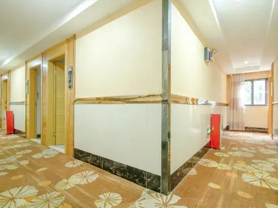 Ming Yang Apartment（Ximenkou Station Branch）