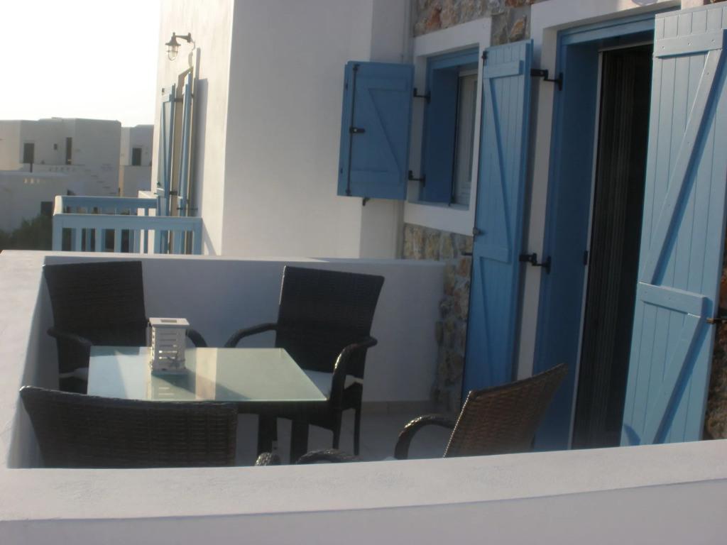 Blue Harmony Apartments