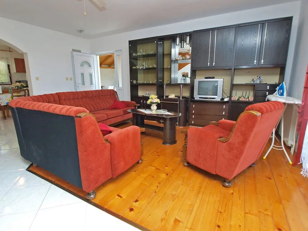 Apartment 603