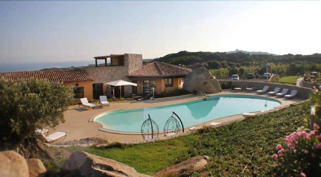 Punta Falcone Resort