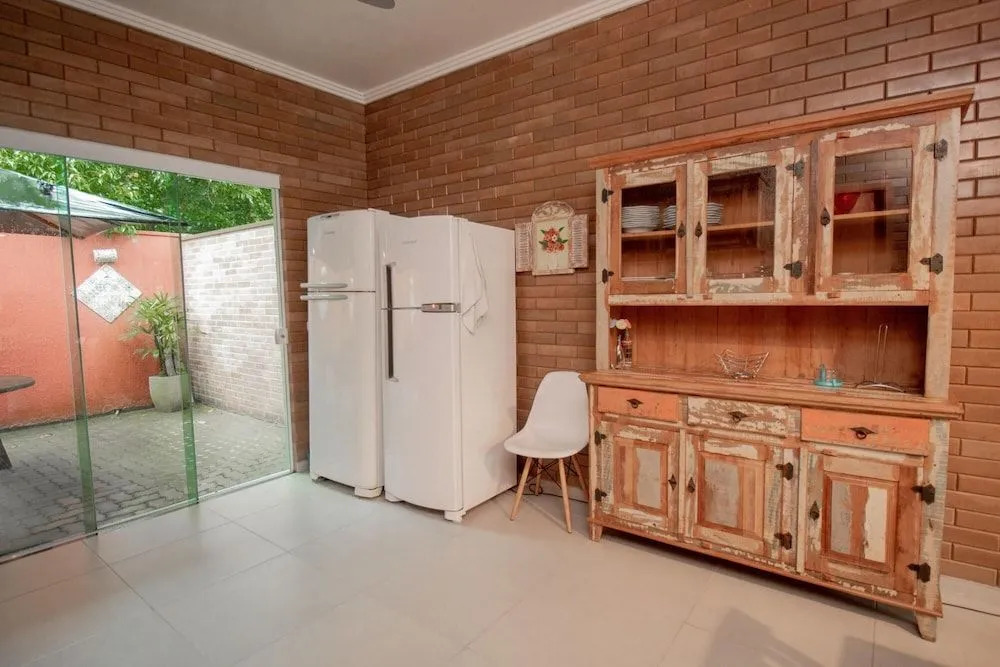 Casa Agradavel E Silenciosa, Bairro Pereque Em Ilhabela