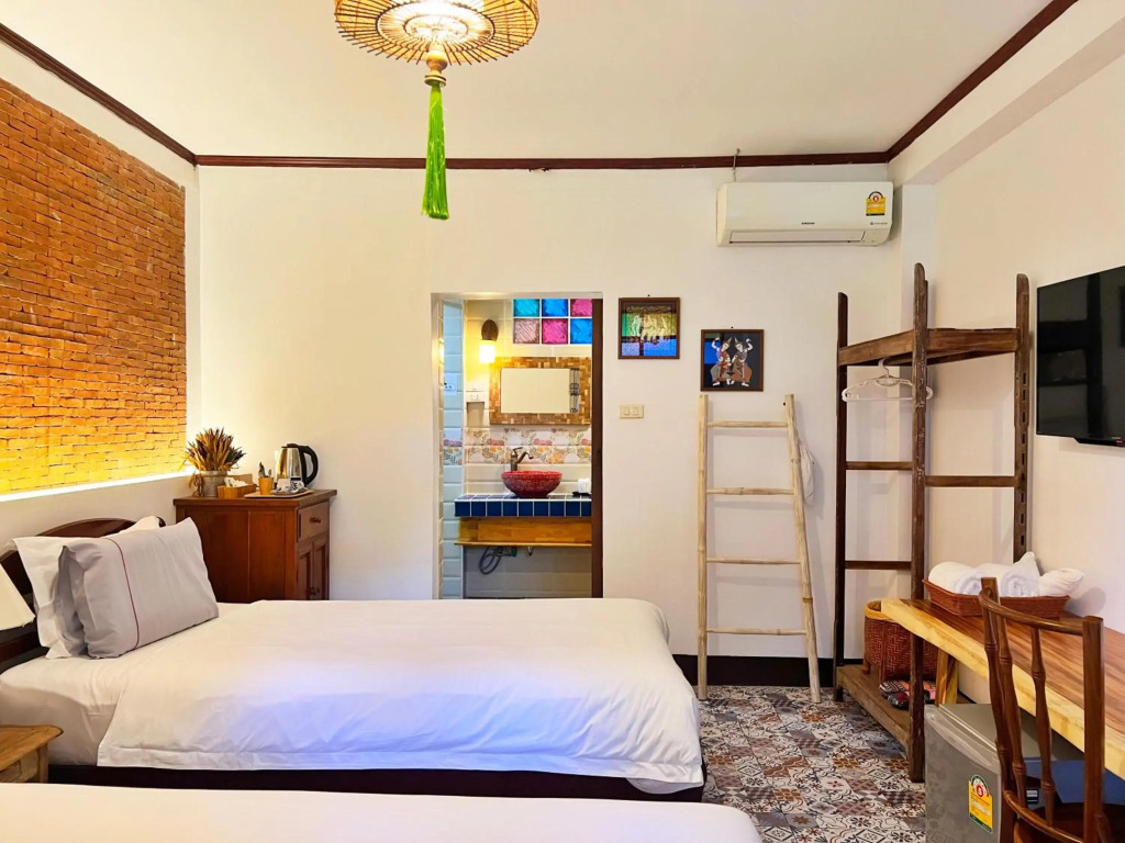 Pao Come Boutique House