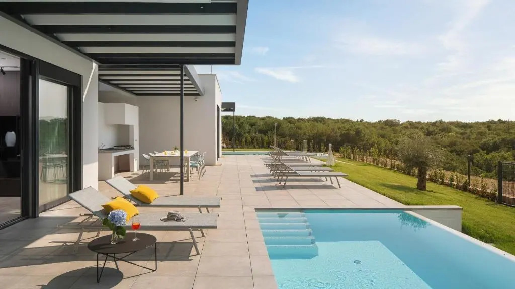 Villa Noble 1 by Villas Holiday