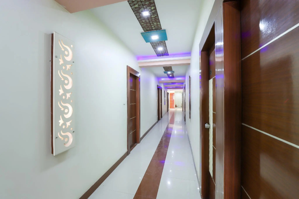 OYO 66930 Hotel Sun Park