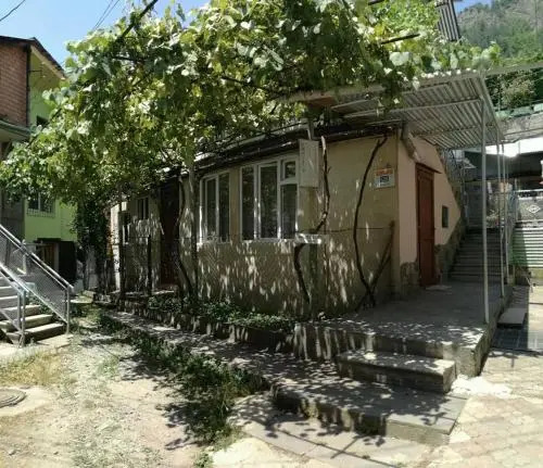 Guest House "Ludmila"