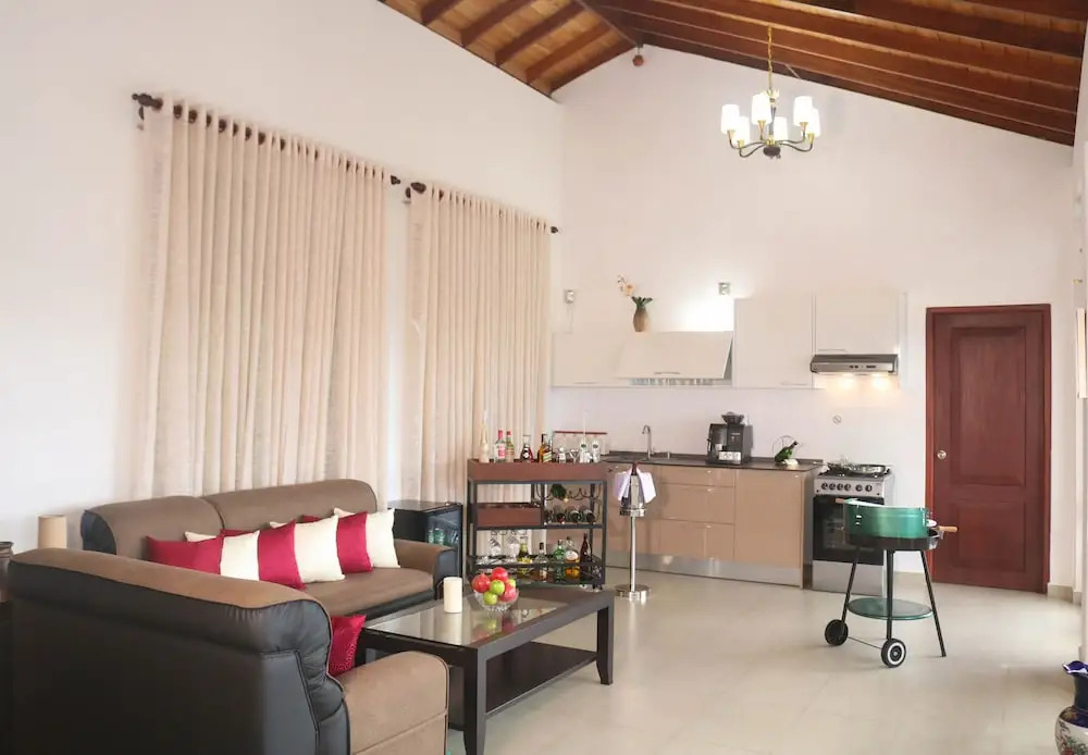 Holistic Villas Hills