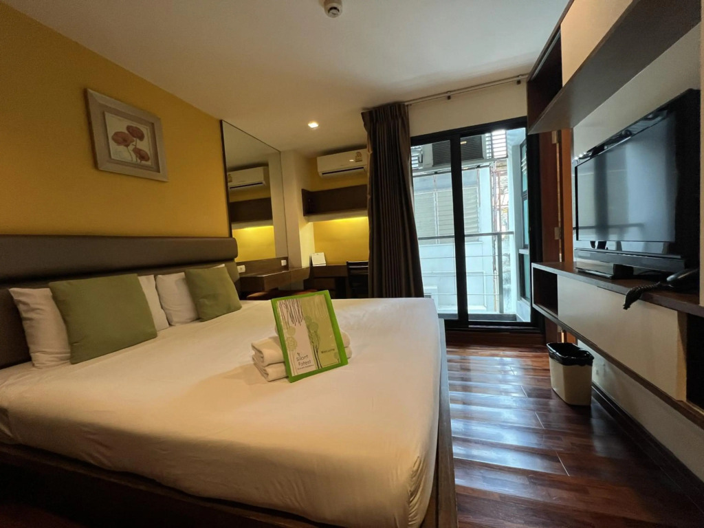 Silom Forest Exclusive Residence