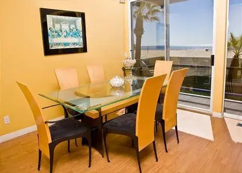 W Ocean Front A 68136 by RedAwning