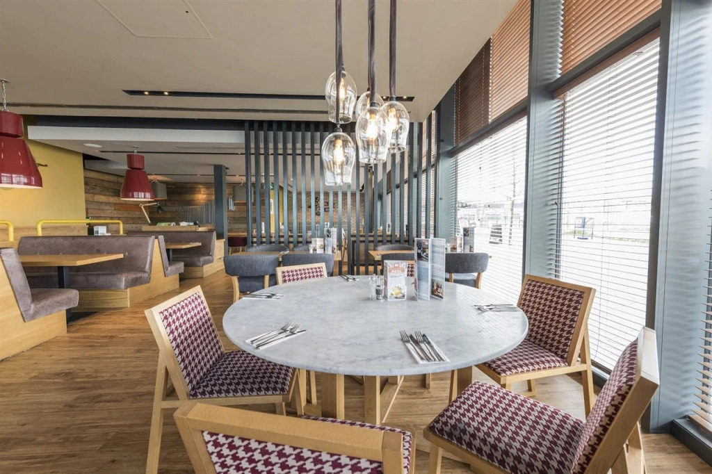Premier Inn Birmingham Longbridge