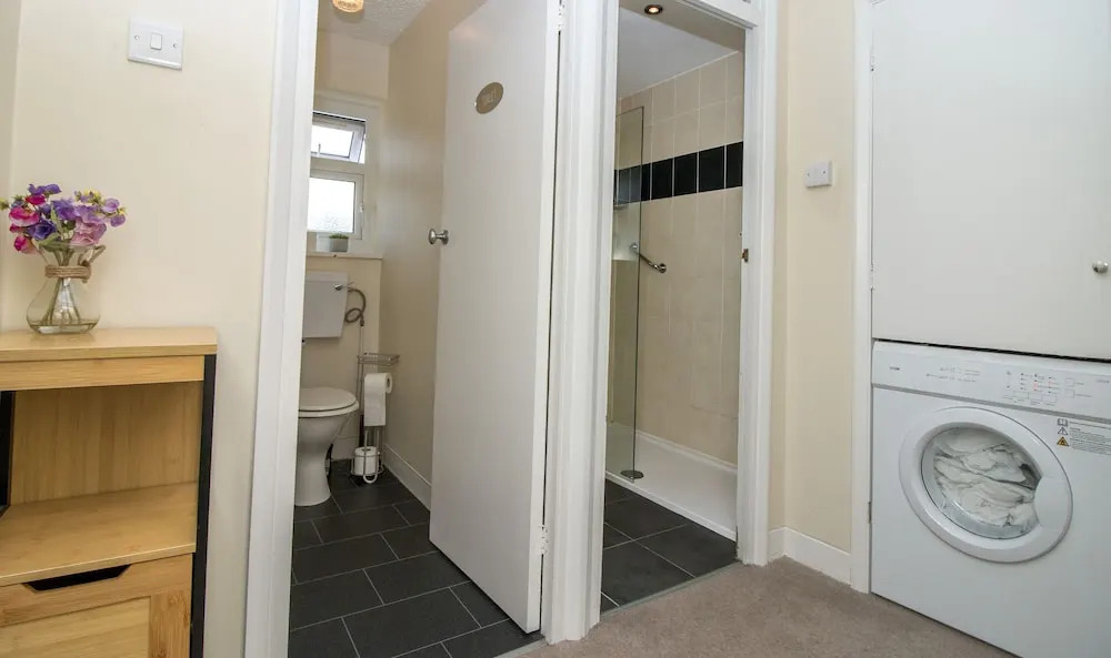 Elegant Rooms in a Quiet Location