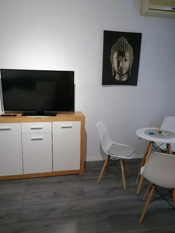 Bega Circumvalatiunii 1 Room Apartment