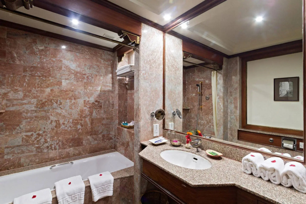 Bar Peepal Resort