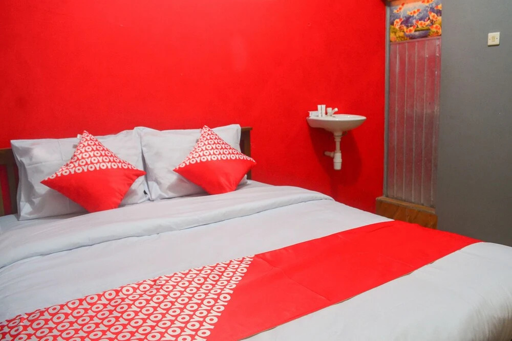 Rita Guesthouse by OYO Rooms