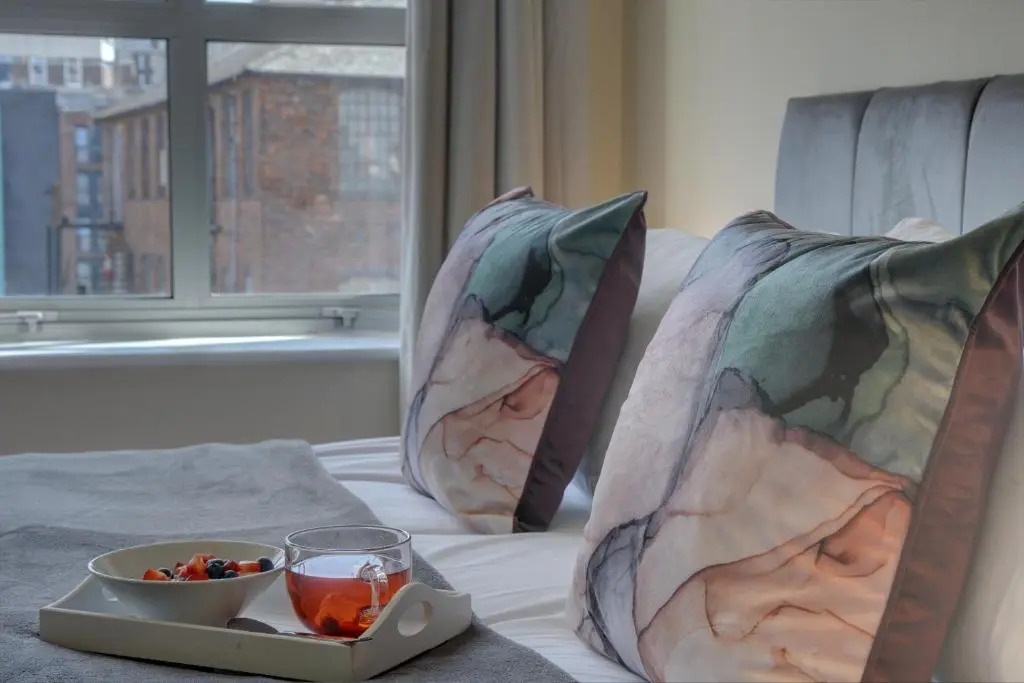 Lovely & Calm 2Bd Executive Eco-Apartment I Parking I Pet Friendly