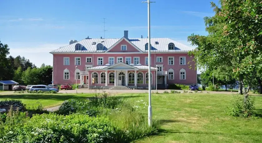 Hotel Ruusuhovi