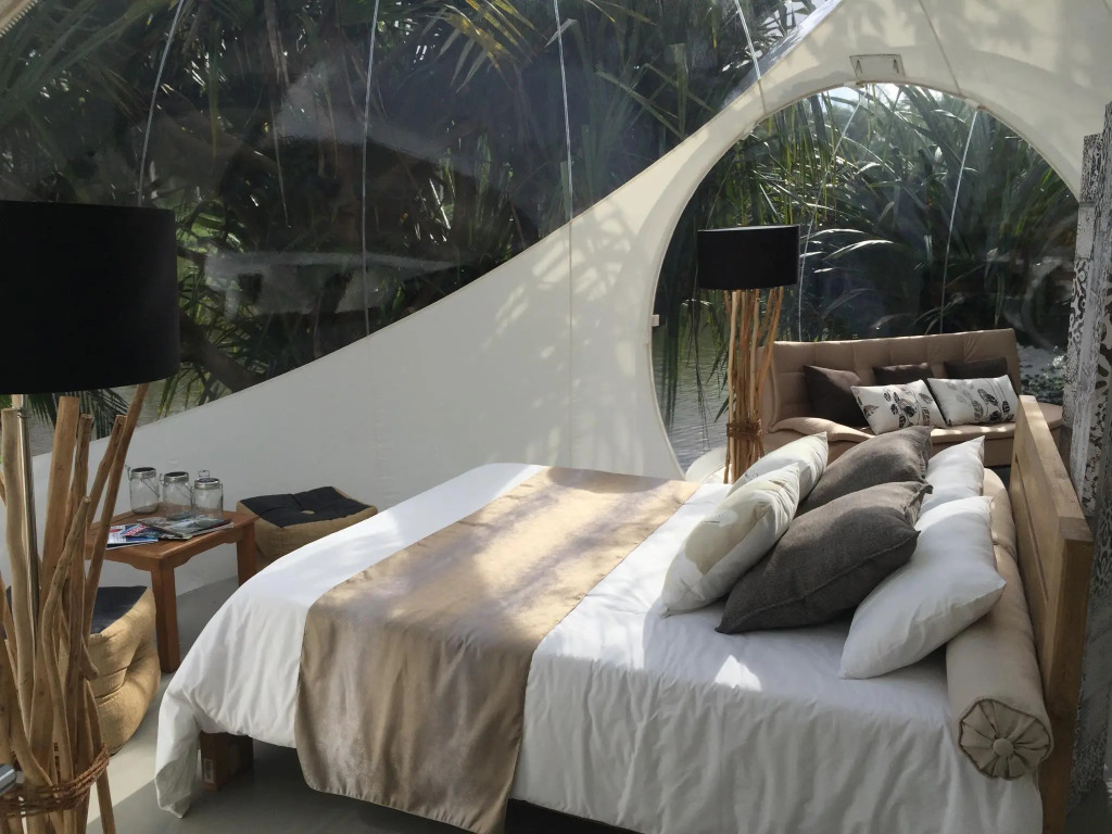 Bubble Lodge Bois Chéri