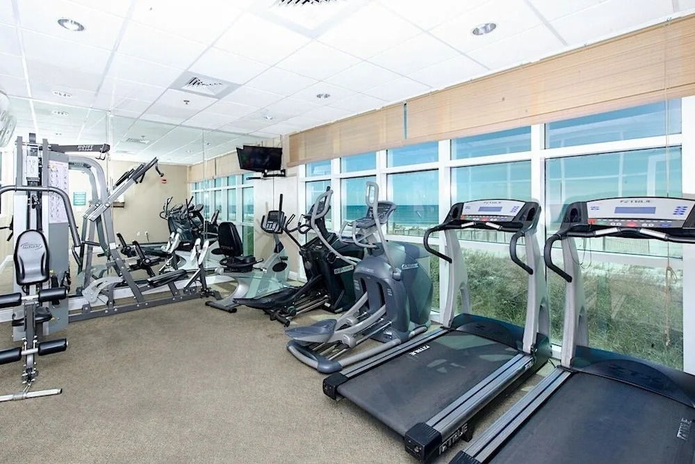 All-suite W/ Gulf-view Balcony & Pool Access 2 Bedroom Condo