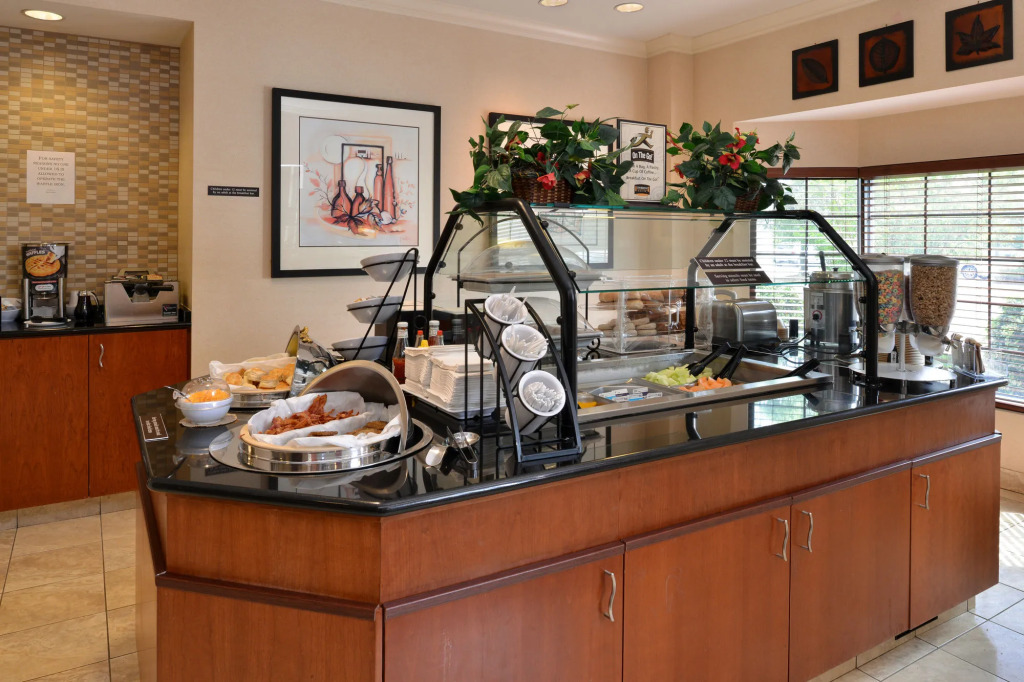 Staybridge Suites Chesapeake by IHG