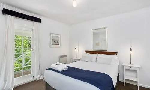 Lake Daylesford Apartment 6