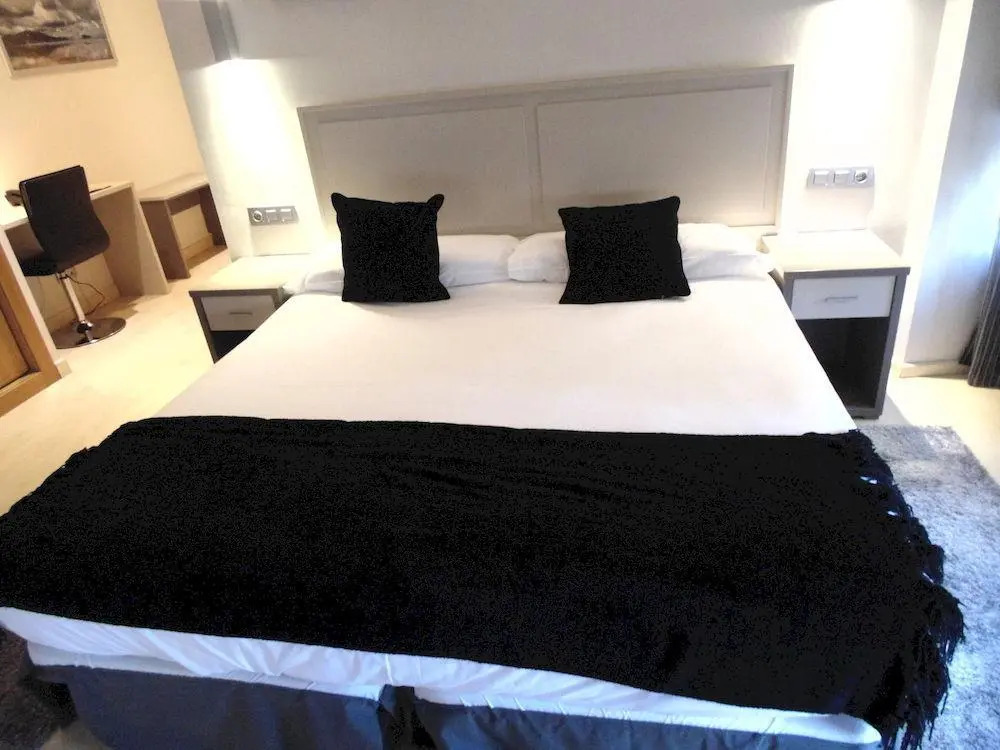 Hotel Trueba