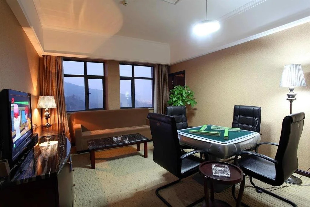 Handsome Tianlu Hotel